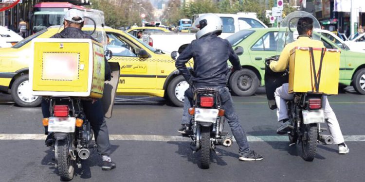 بیکاری نصف وانتی ها و پیک‌ موتوری‌ ها با شروع کرونا